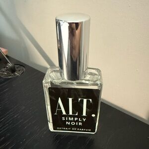ALT Simply Noir 30mL